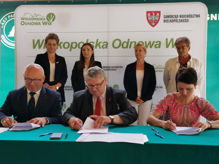 Podpisanie umw Piknieje Wielkopolska Wie